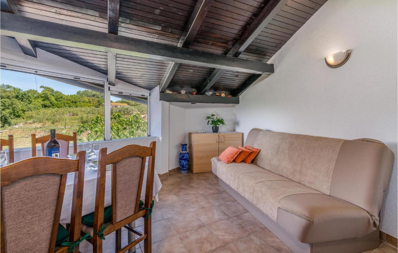 Amazing Apartment In Zupanje With Wifi Luaran gambar